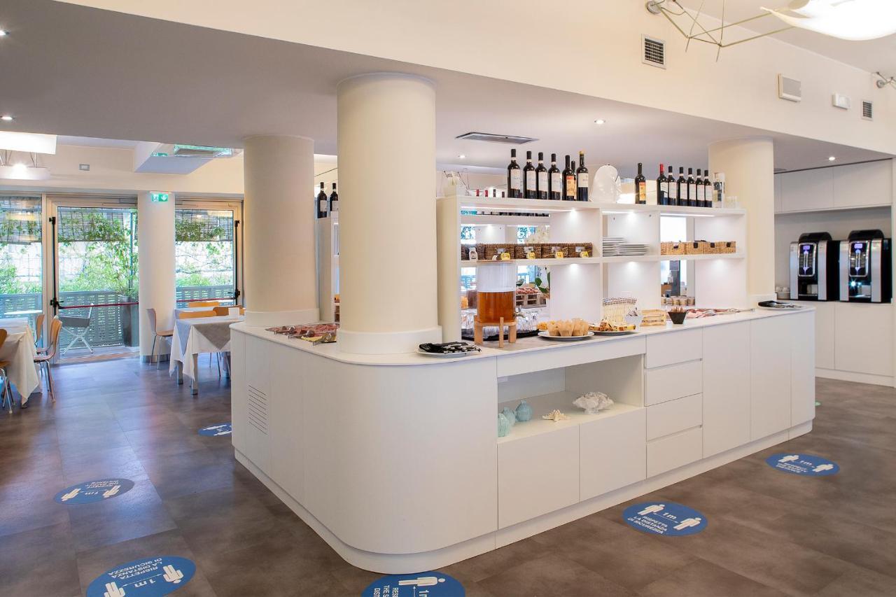 Hotel Rosanna 3 Stelle Superior Τζεσόλο Λίντο Εξωτερικό φωτογραφία