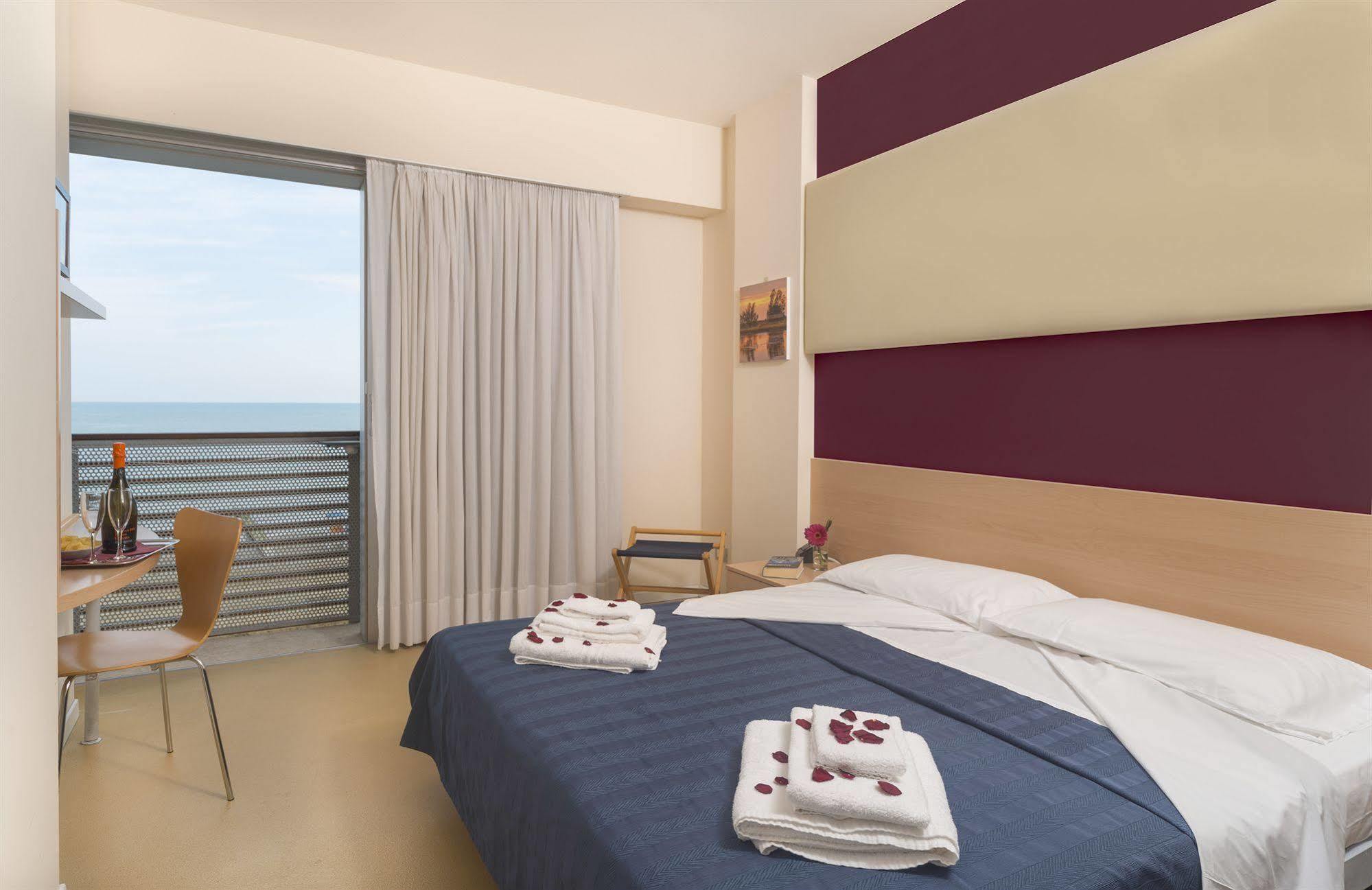 Hotel Rosanna 3 Stelle Superior Τζεσόλο Λίντο Εξωτερικό φωτογραφία